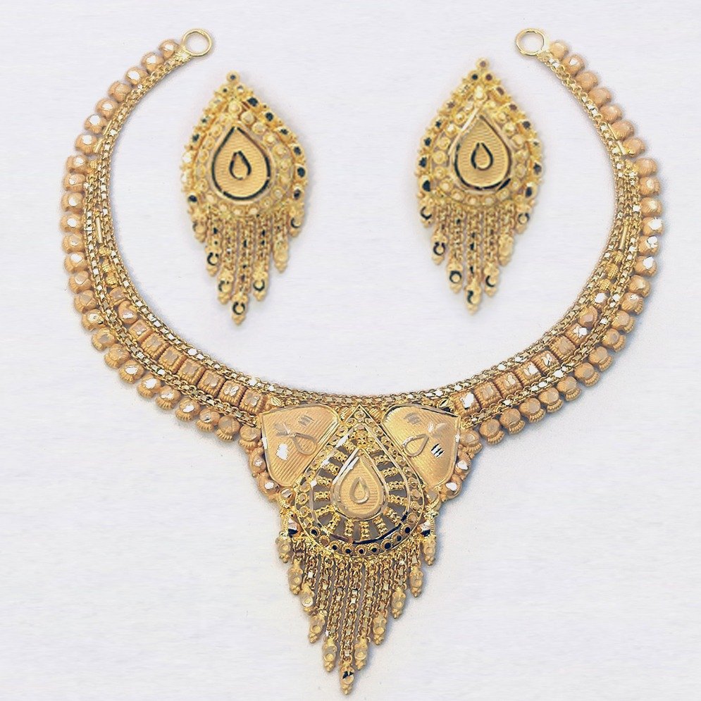 Gold 22KT Traditional Necklace With Earrings